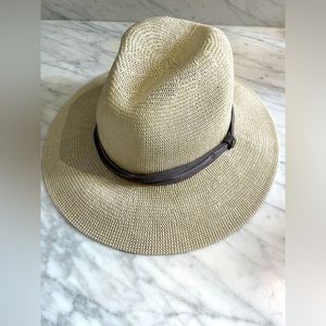 Goorin Bros Fedora Hat With Suede Banding Size Medium